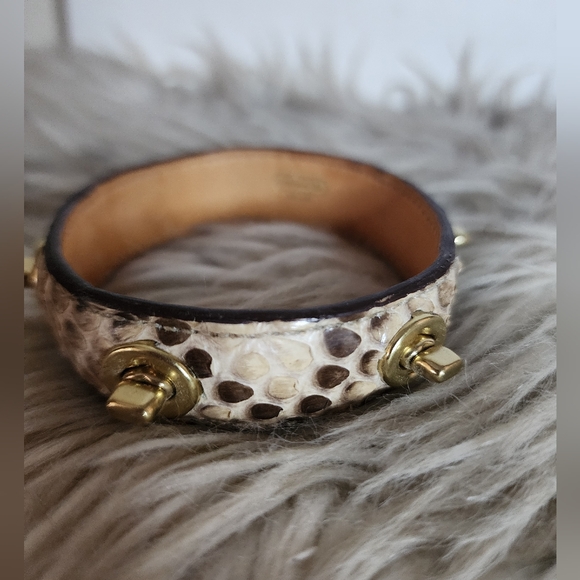 Coach Snakeskin Kisslock Bracelet - Picture 1 of 8